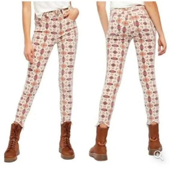 Free People Wild Child We The Free Womens Skinny Jeans Aztec Print Boho Sz 27 - Picture 9 of 9